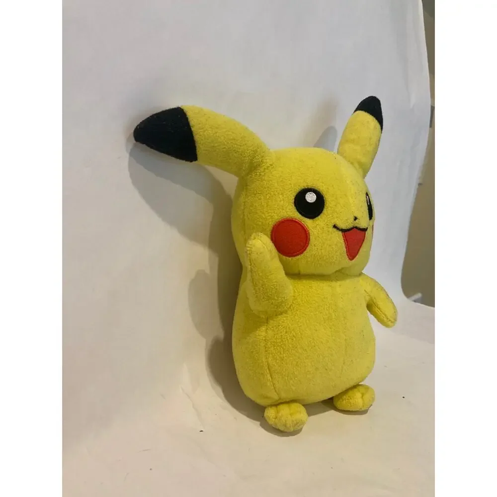 Tomy Pokémon Pikachu Plush